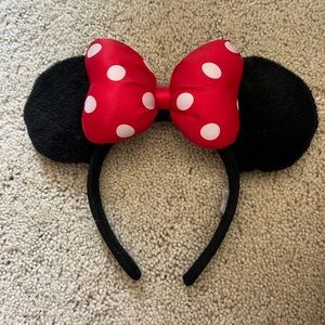 Minnie Mouse Ears